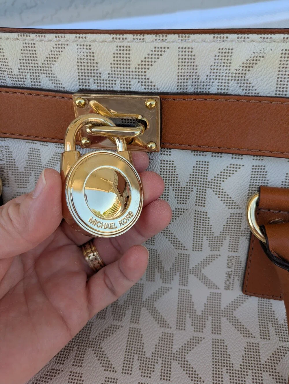 Michael Kors Hamilton Monogram Satchel - White/Tan - Super Clean